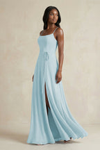 Robe demoiselle d’honneur bleu ciel longue à fines bretelles sans manches avec fente - Harana