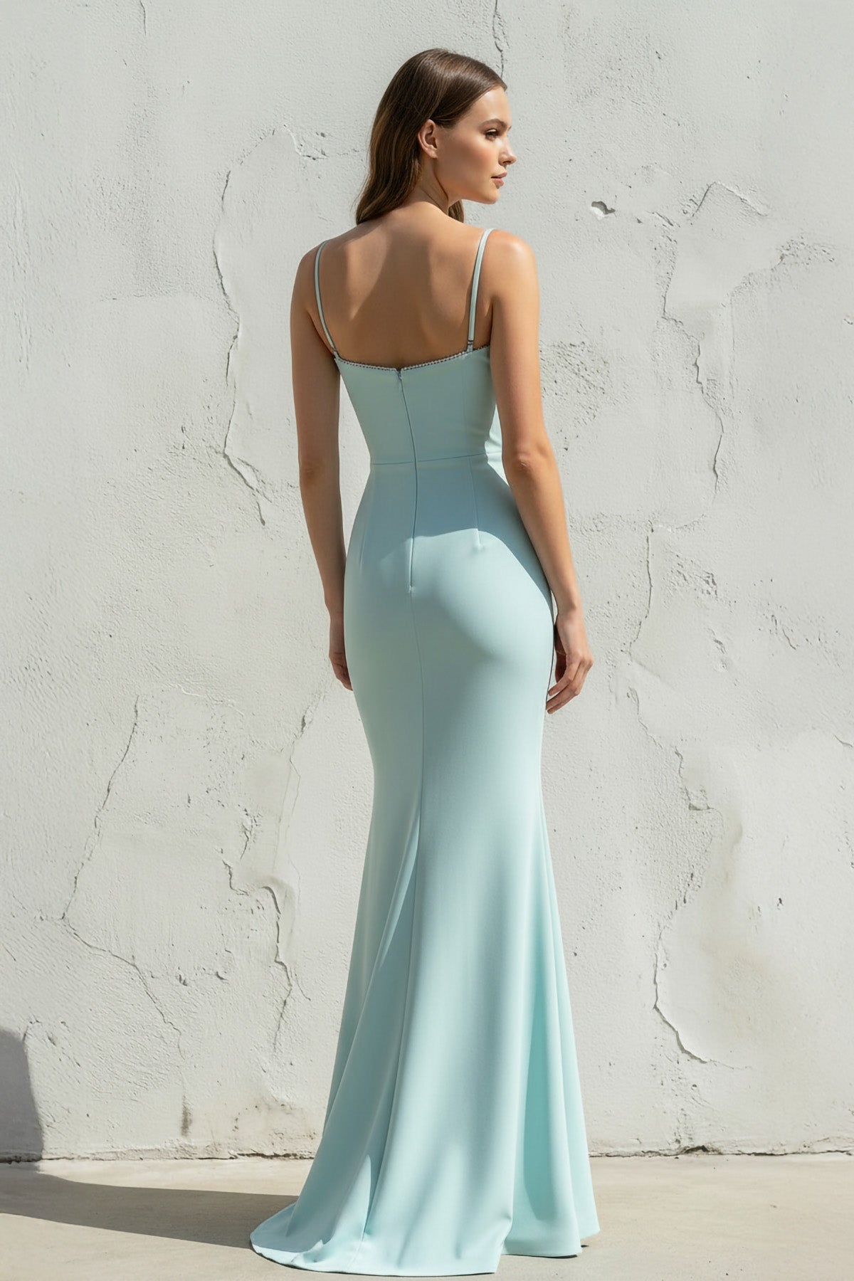 Robe longue aqua coupe sirène à fines bretelles - Harana