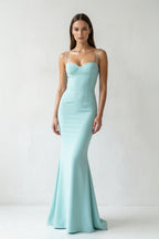 Robe longue aqua coupe sirène à fines bretelles - Harana