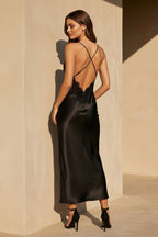 Robe midi noir en dentelle à fines bretelles - Harana
