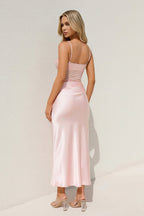 Robe midi rose poudré à fines bretelles plissée - Harana