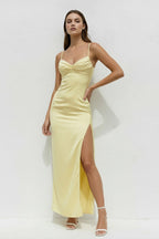 Robe midi jaune à fines bretelles avec fente plissée - Harana