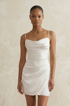Robe de mariée blanche satinée à fines bretelles effet drapé - Harana