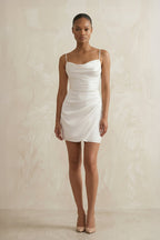 Robe de mariée blanche satinée à fines bretelles effet drapé - Harana