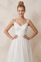 Robe de mariée blanche trapèze pailletée à fines bretelles sans manches - Harana