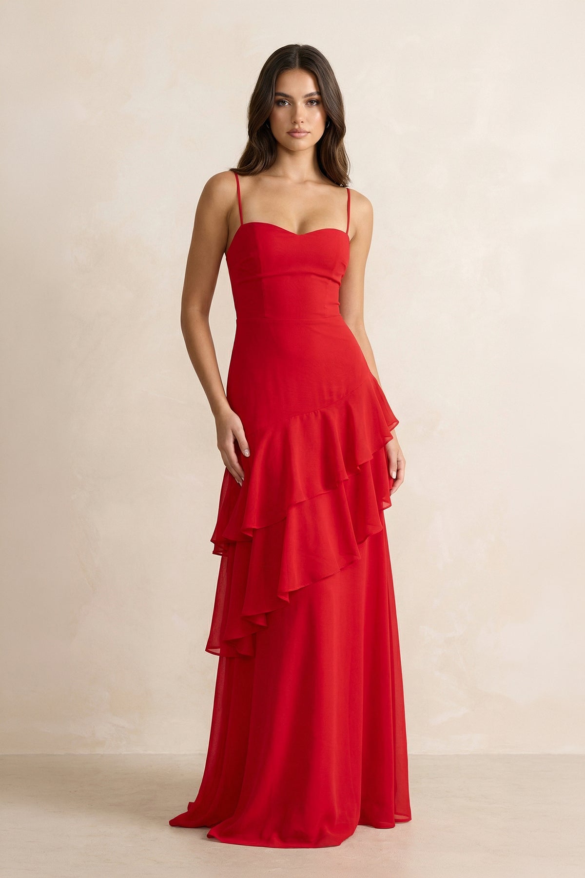 Robe longue rouge à fines bretelles à volants - Harana