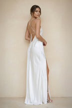 Robe de mariée blanche fourreau satinée à fines bretelles dos nu avec fente - Harana