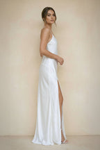 Robe de mariée blanche fourreau satinée à fines bretelles dos nu avec fente - Harana