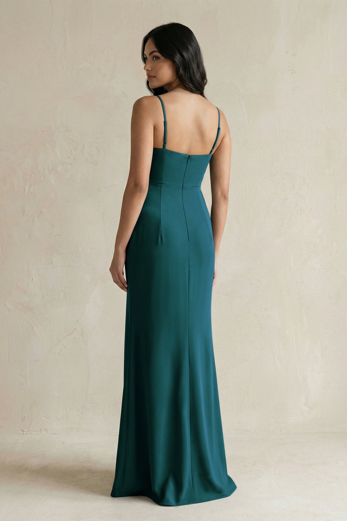 Robe demoiselle d’honneur pine longue à fines bretelles sans manches avec fente - Harana