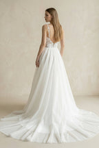 Robe de mariée blanche trapèze en dentelle à fines bretelles sans manches - Harana