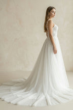 Robe de mariée blanche trapèze en dentelle à fines bretelles sans manches - Harana
