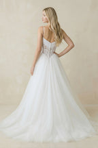 Robe de mariée blanche princesse en tulle à fines bretelles sans manches - Harana