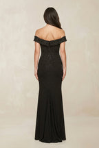 Robe de mariée noire coupe fourreau à épaules dénudées ornée de sequins - Harana