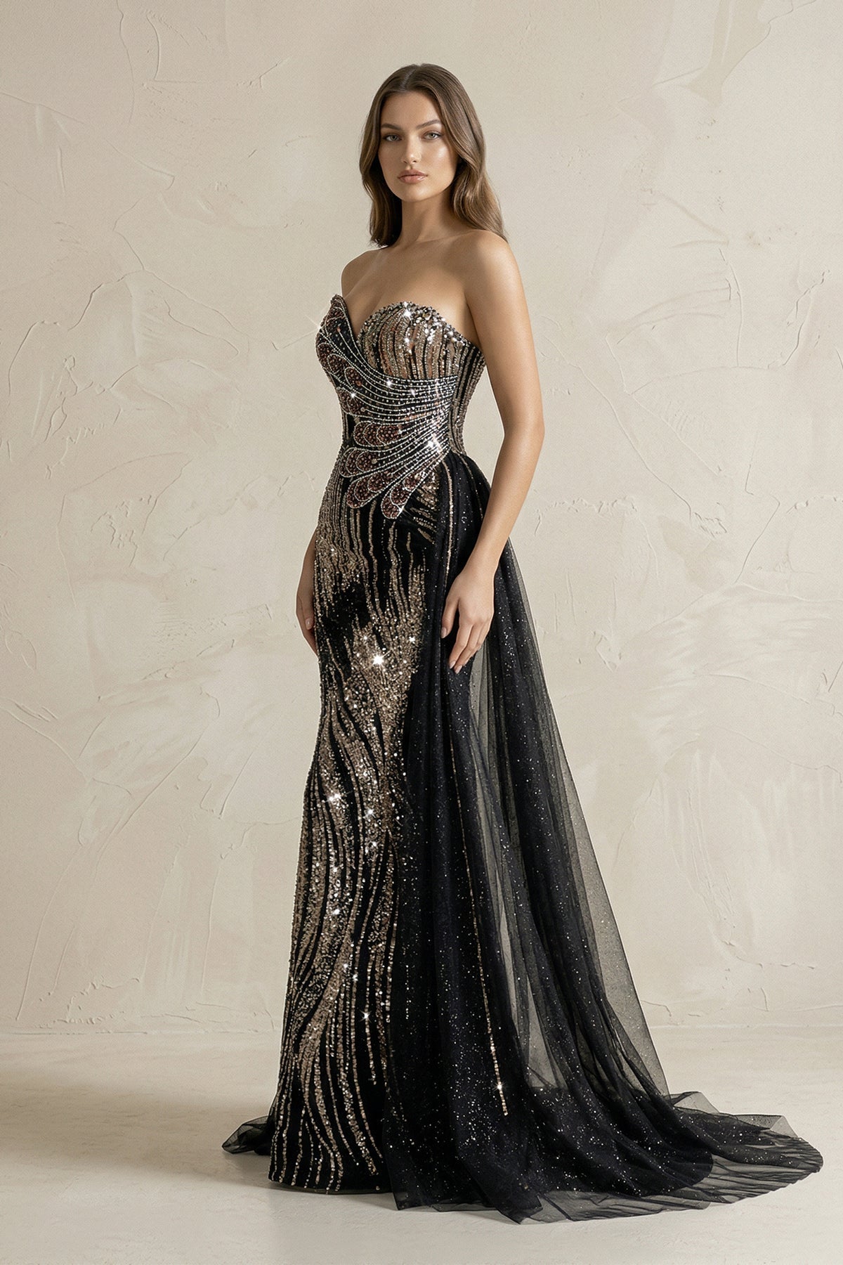 Robe de mariée noire coupe sirène à décolleté cœur ornée de sequins - Harana