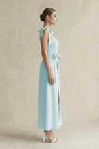 Robe demoiselle d’honneur bleu ciel midi sans manches plissée effet drapé - Harana