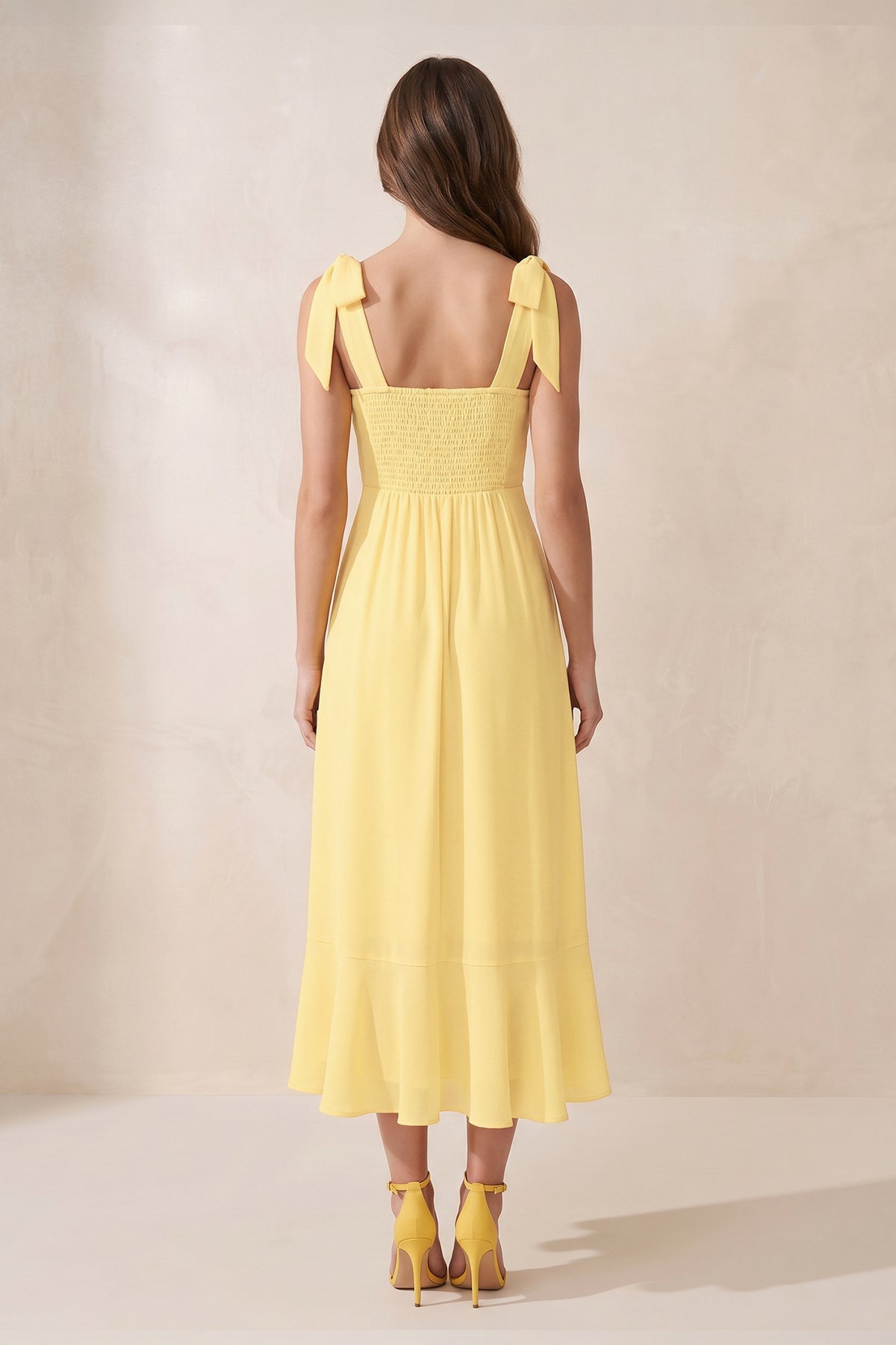 Robe jaune bouton-d’or midi en mousseline coupe trapèze à encolure carrée - Harana
