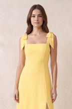 Robe jaune bouton-d’or midi en mousseline coupe trapèze à encolure carrée - Harana