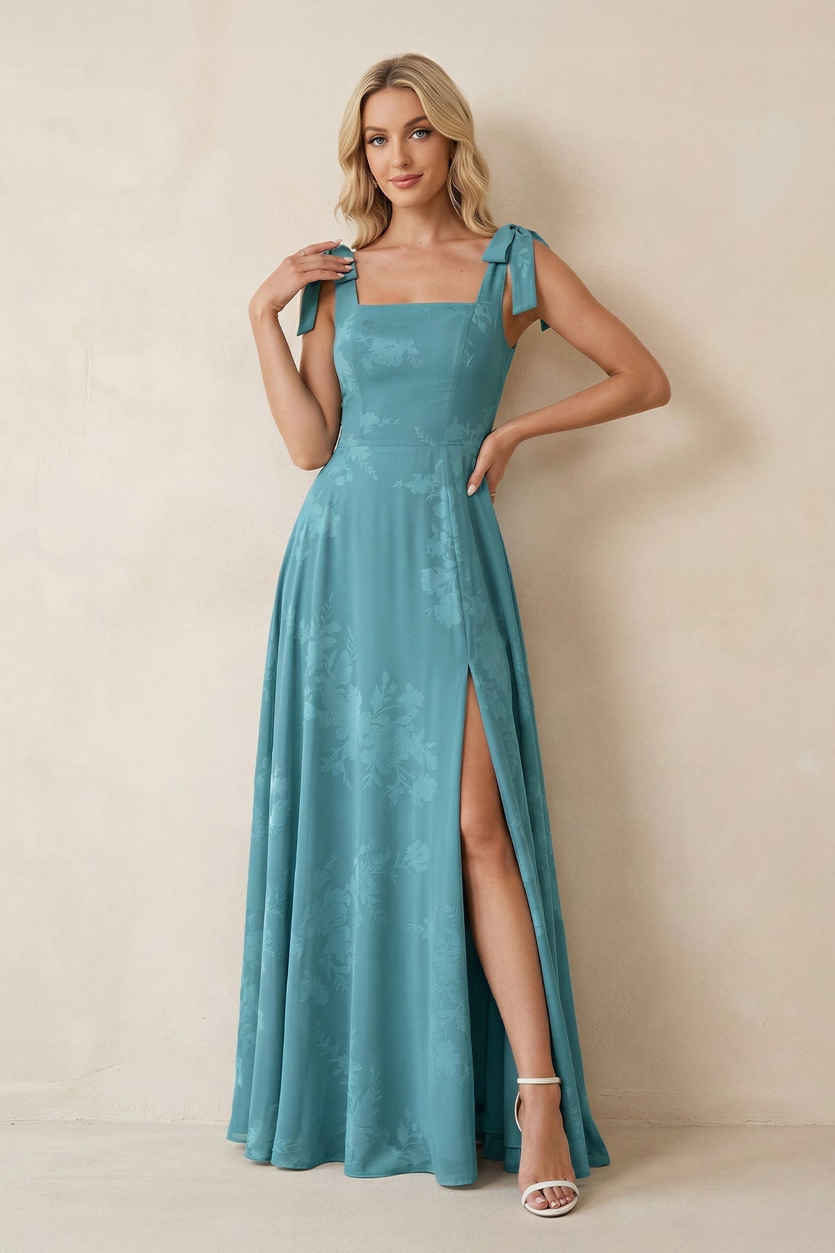 Robe demoiselle d’honneur adriatic blue longue sans manches avec fente avec nœud - Harana