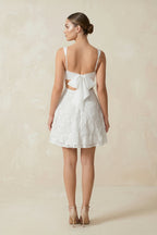 Robe de mariée blanche trapèze en dentelle sans manches à appliqués - Harana