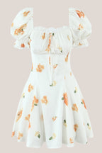 Robe blanche courte coupe trapèze à encolure carrée imprimée - Harana