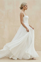 Robe de mariée blanche trapèze en mousseline sans manches col carré - Harana