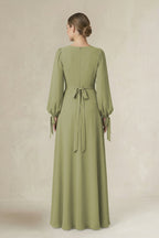 Robe demoiselle d’honneur moss green longue manches longues avec fente effet drapé - Harana