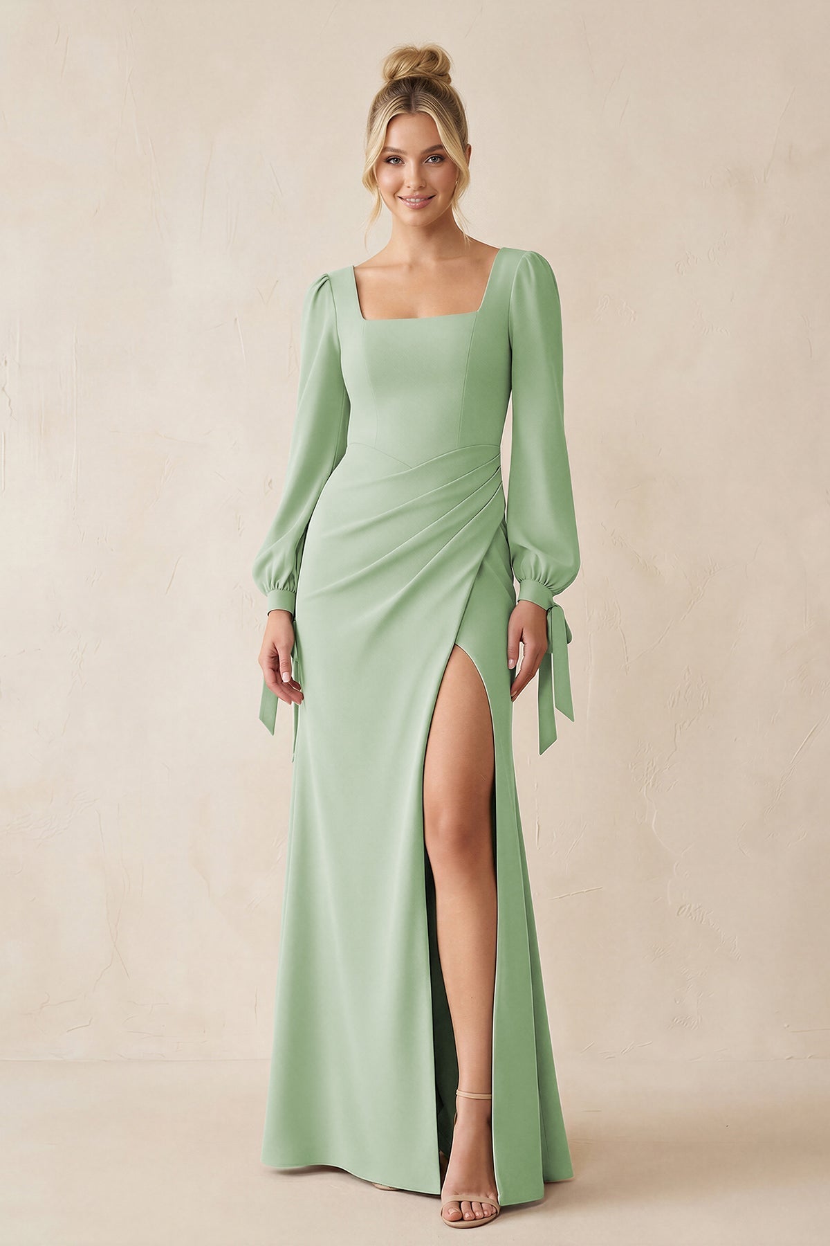 Robe demoiselle d’honneur vert sauge longue manches longues avec fente froncée - Harana