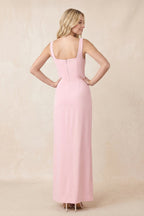 Robe rose bonbon longue en mousseline coupe fourreau à encolure carrée effet drapé avec fente - Harana