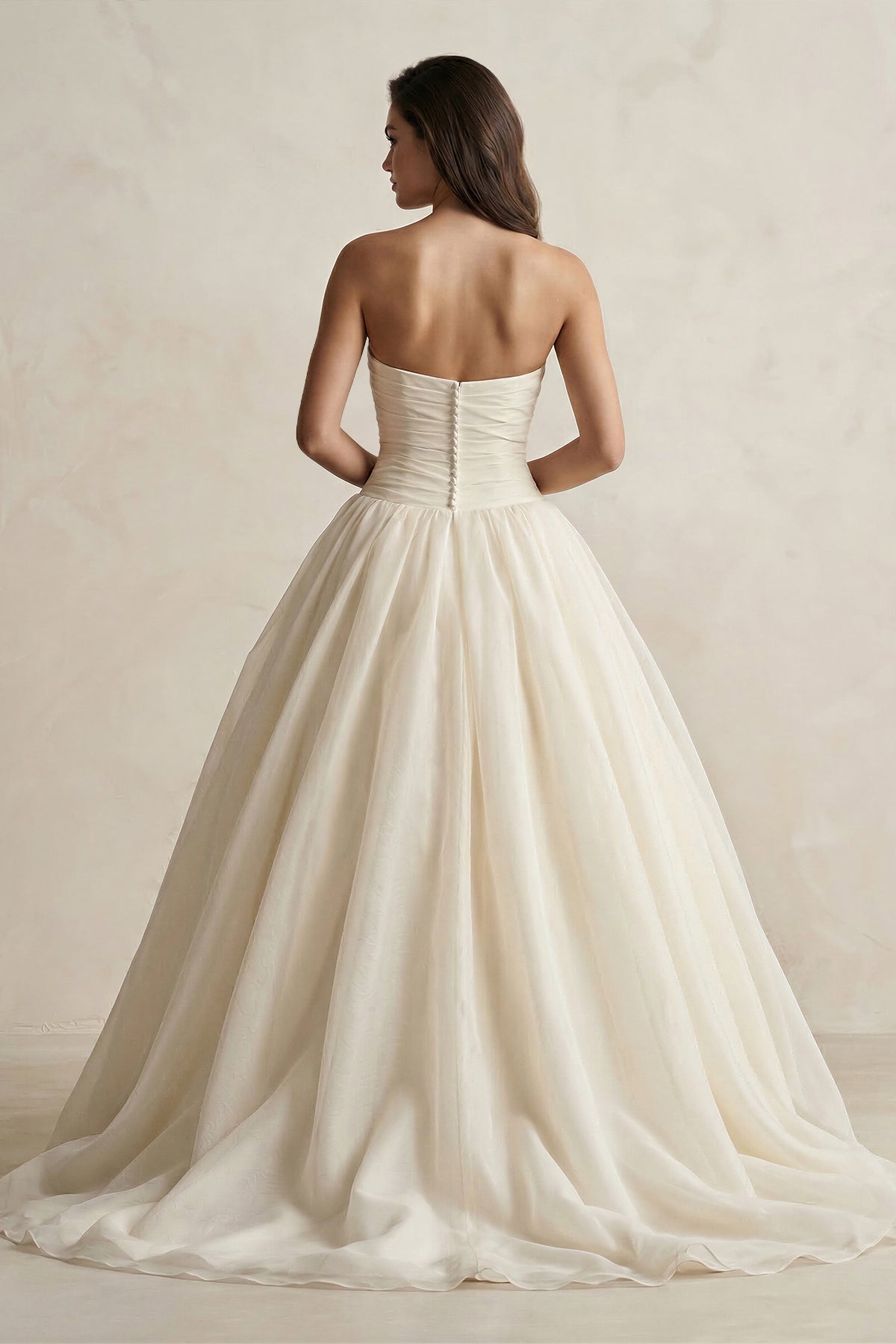 Robe de mariée ivoire longue bustier sans manches froncée - Harana