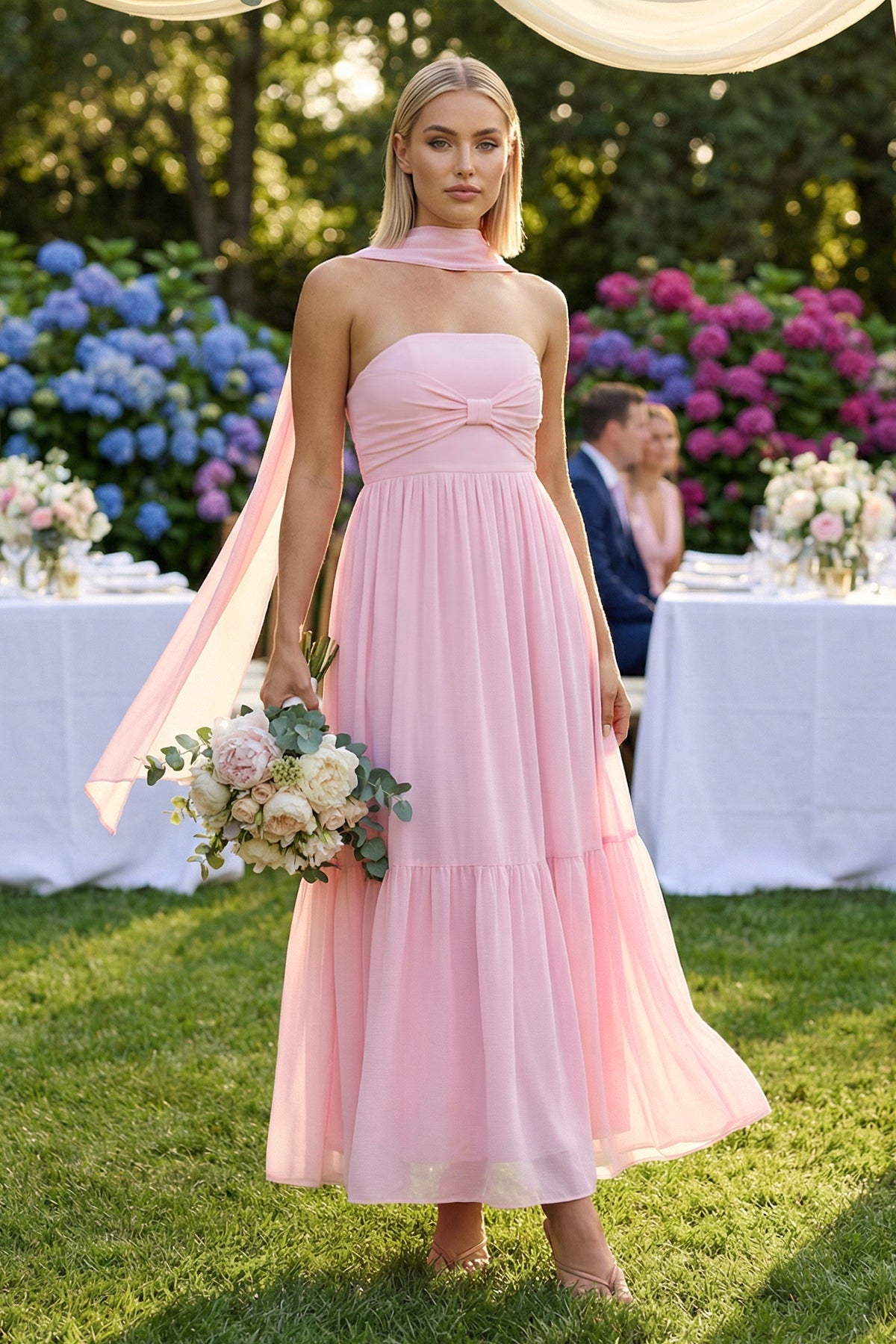 Robe demoiselle d’honneur candy pink longue bustier sans manches effet drapé - Harana