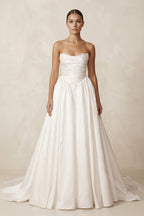 Robe de mariée ivoire courte bustier sans manches froncée - Harana