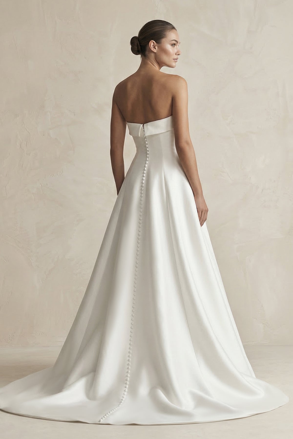 Robe de mariée blanche trapèze en satin bustier sans manches - Harana