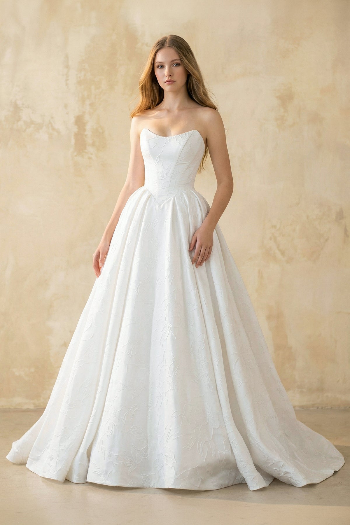 Robe de mariée blanc courte bustier sans manches satinée - Harana