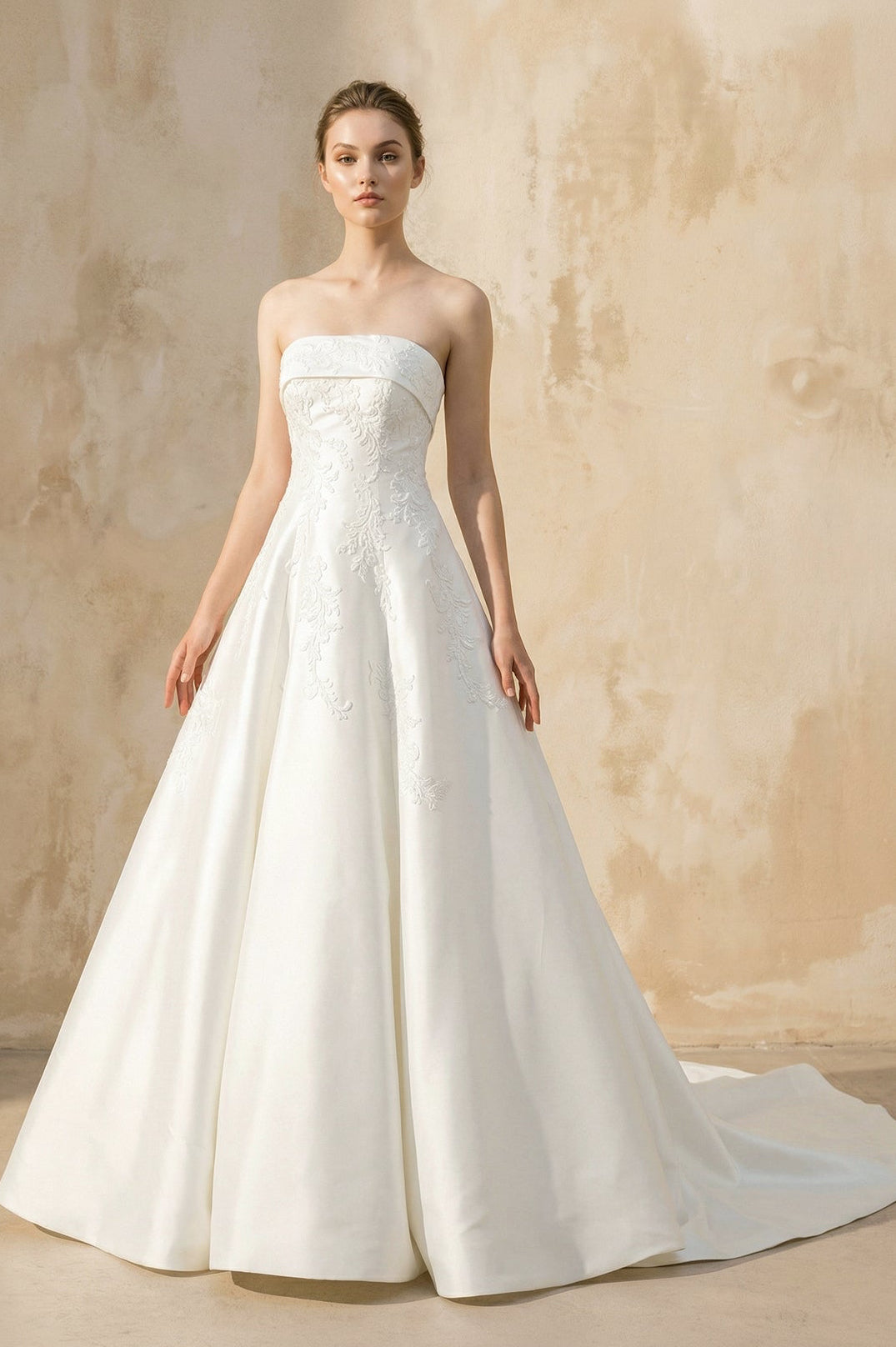 Robe de mariée blanc longue bustier sans manches satinée - Harana