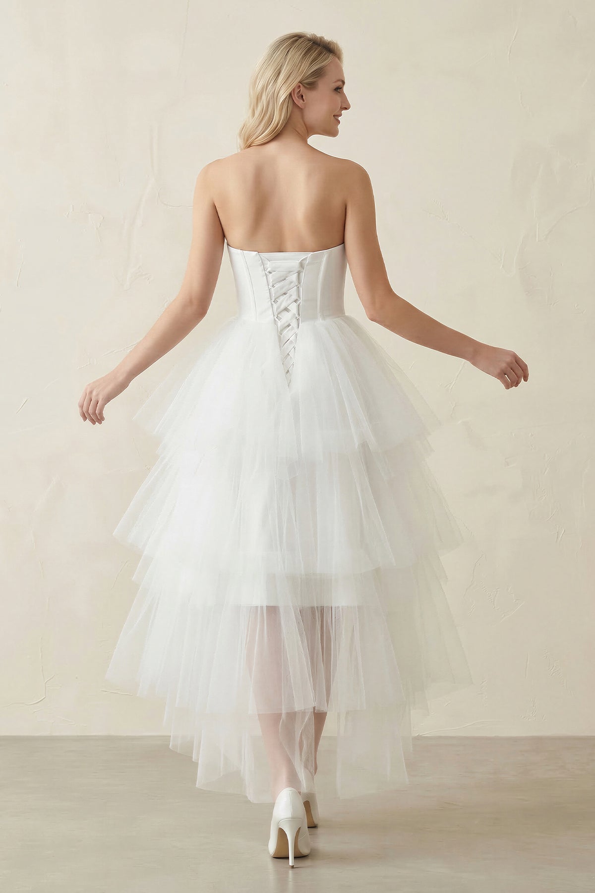 Robe de mariée blanche trapèze en dentelle bustier sans manches - Harana