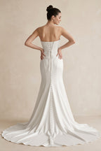 Robe de mariée blanche longue en satin coupe sirène bustier - Harana