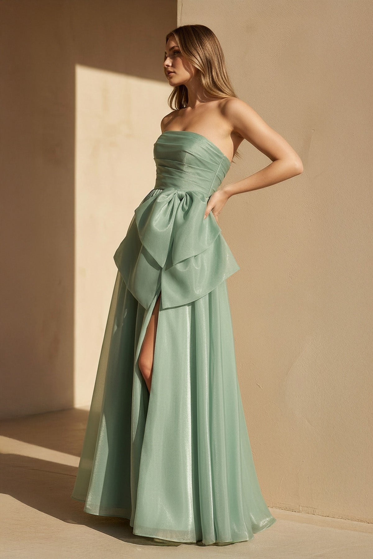 Robe longue pale pistachio bustier avec nœud - Harana