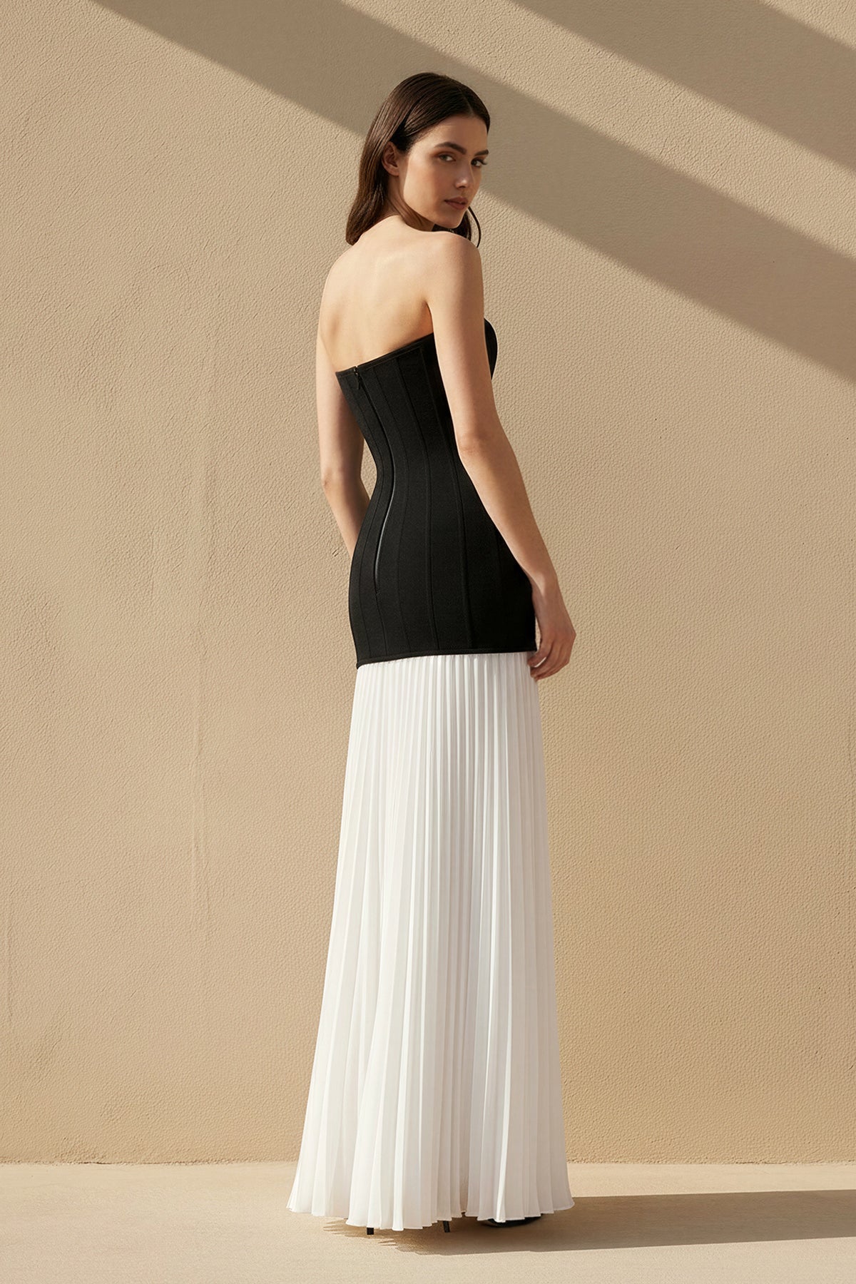 Robe longue black & white bustier plissée - Harana