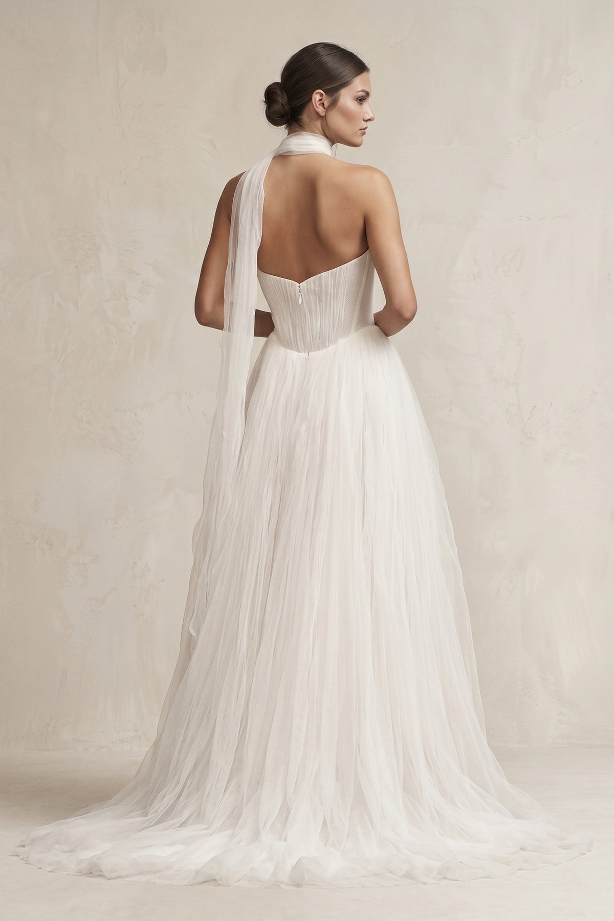 Robe de mariée ivoire trapèze en tulle bustier sans manches - Harana