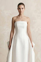 Robe de mariée blanche trapèze en satin bustier sans manches - Harana