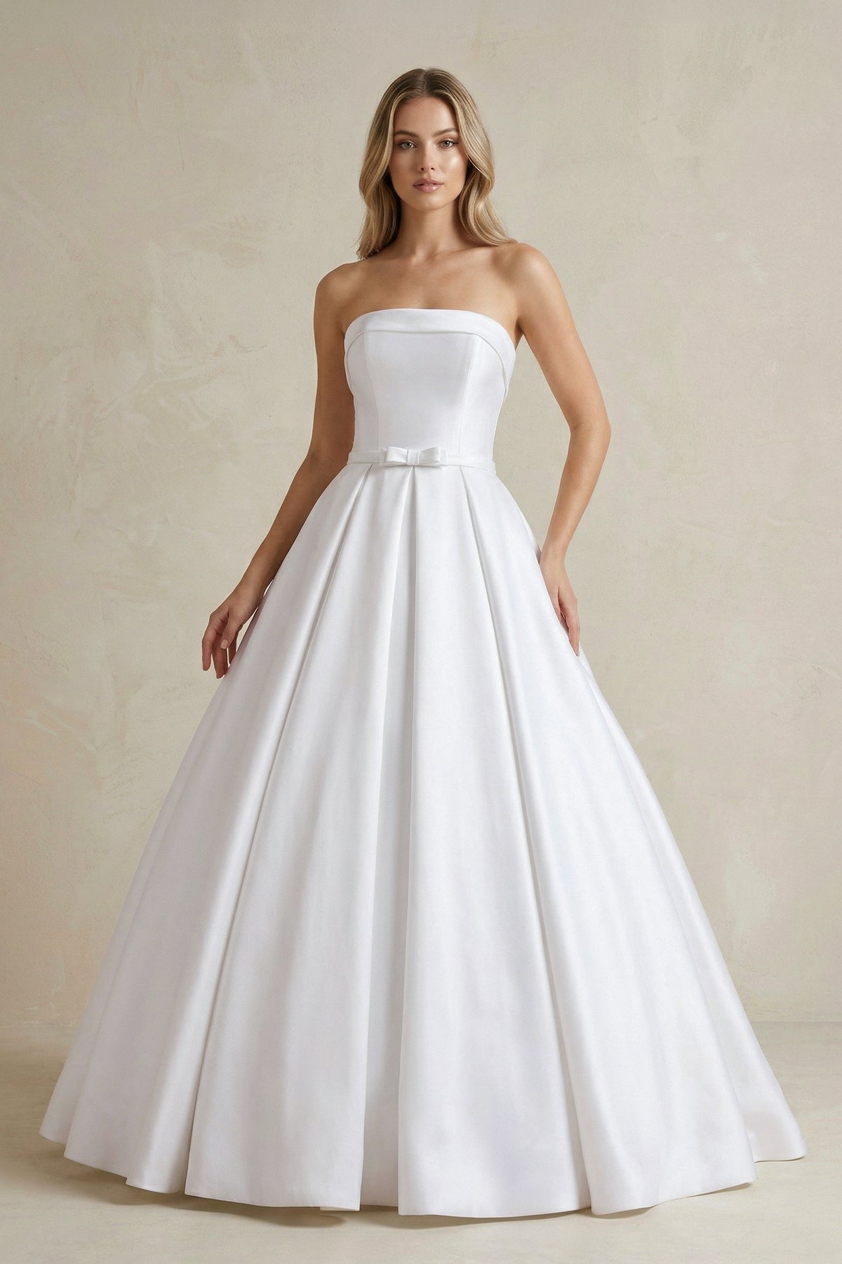 Robe de mariée blanc longue bustier sans manches froncée - Harana