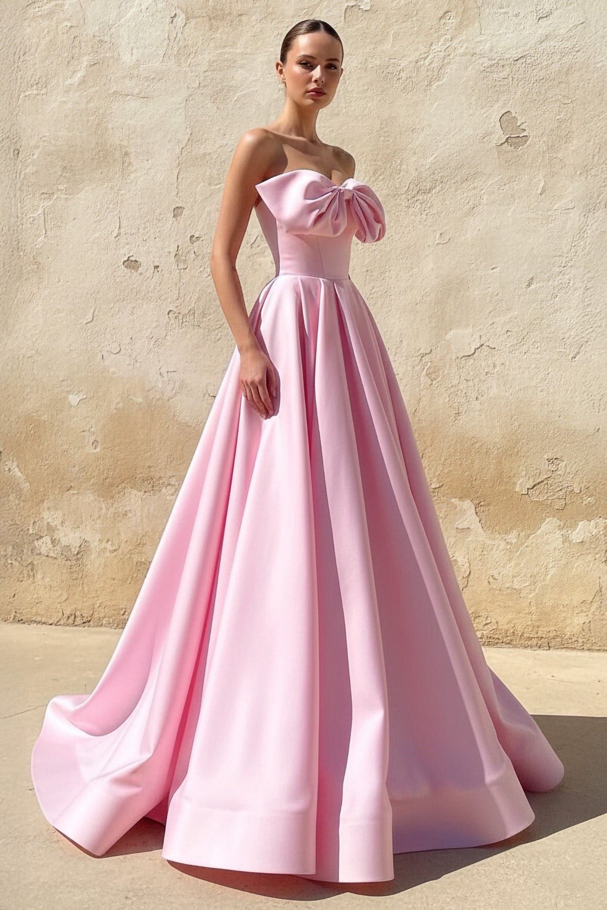 Robe longue rose satinée bustier avec nœud - Harana