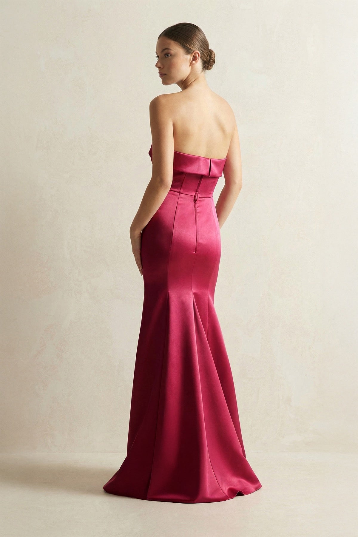 Robe demoiselle d’honneur bordeaux longue bustier sans manches satinée - Harana