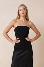 Robe noire longue satinée coupe fourreau bustier - Harana
