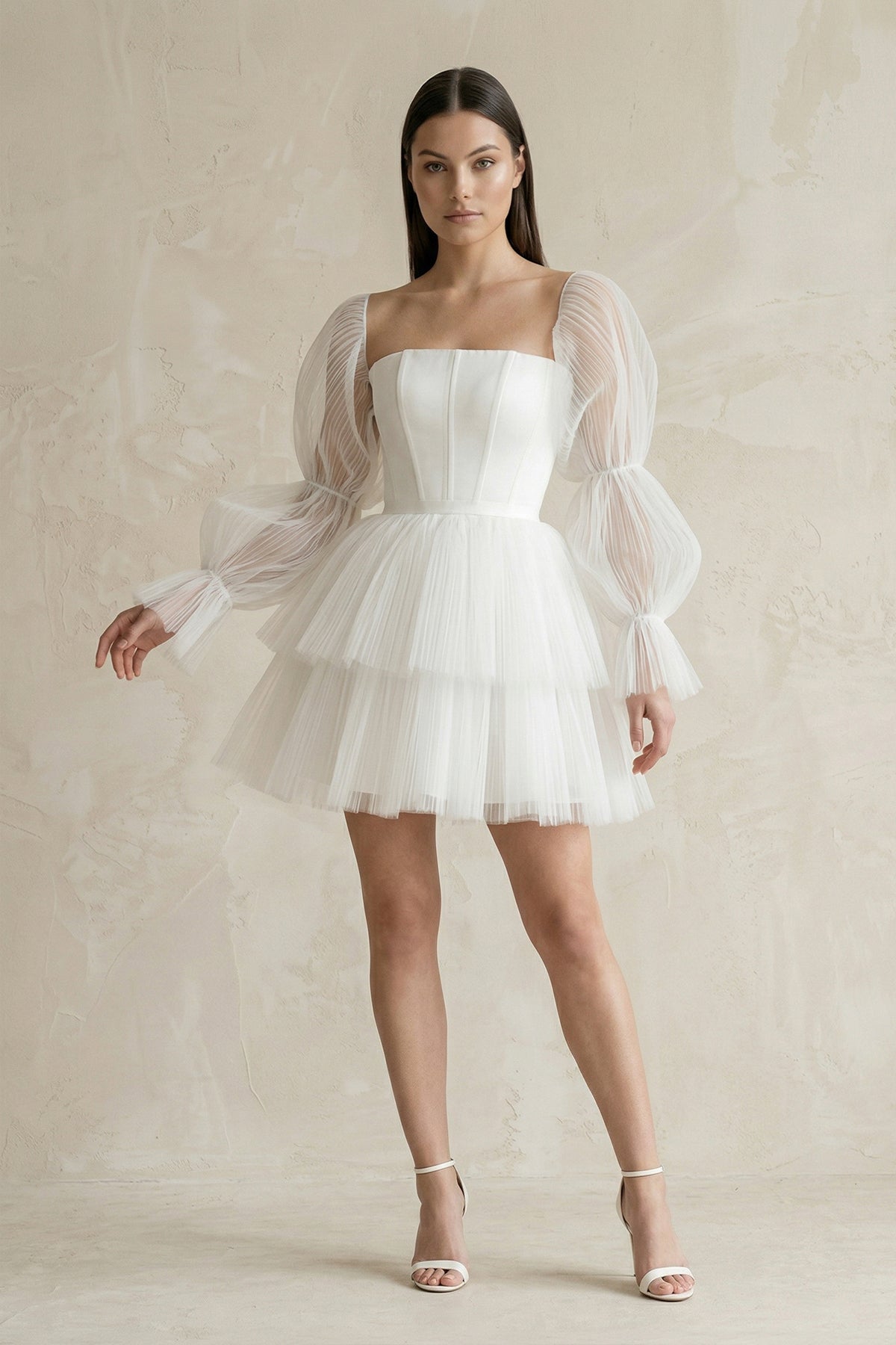 Robe de mariée courte blanc en tulle bustier à manches longues - Harana