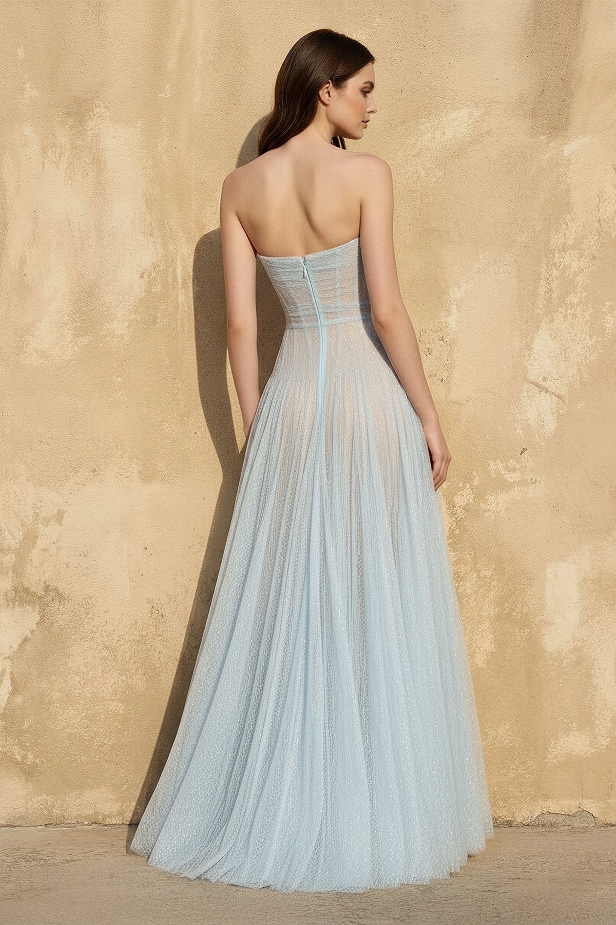 Robe longue bleu ciel en tulle coupe trapèze bustier - Harana