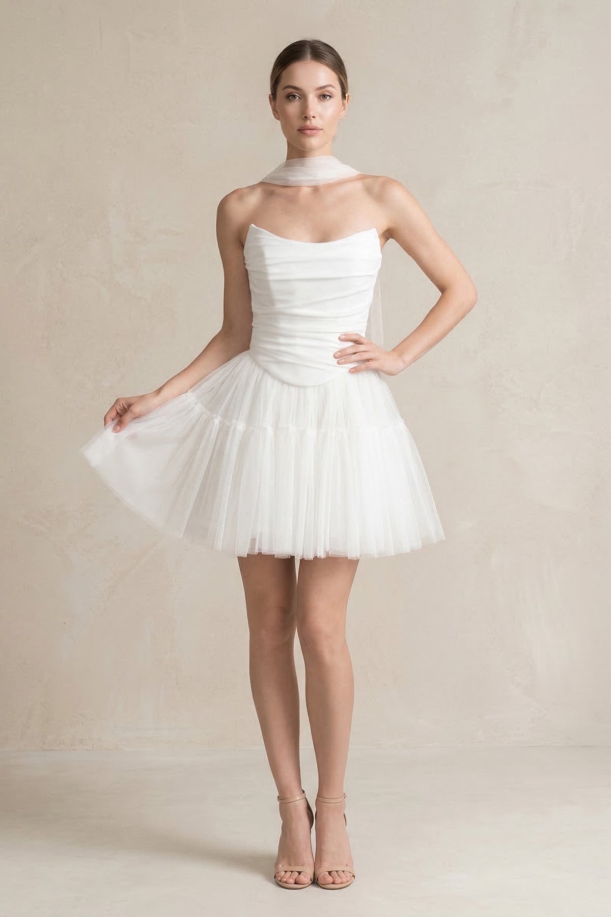 Robe de mariée courte blanc en tulle bustier sans manches - Harana