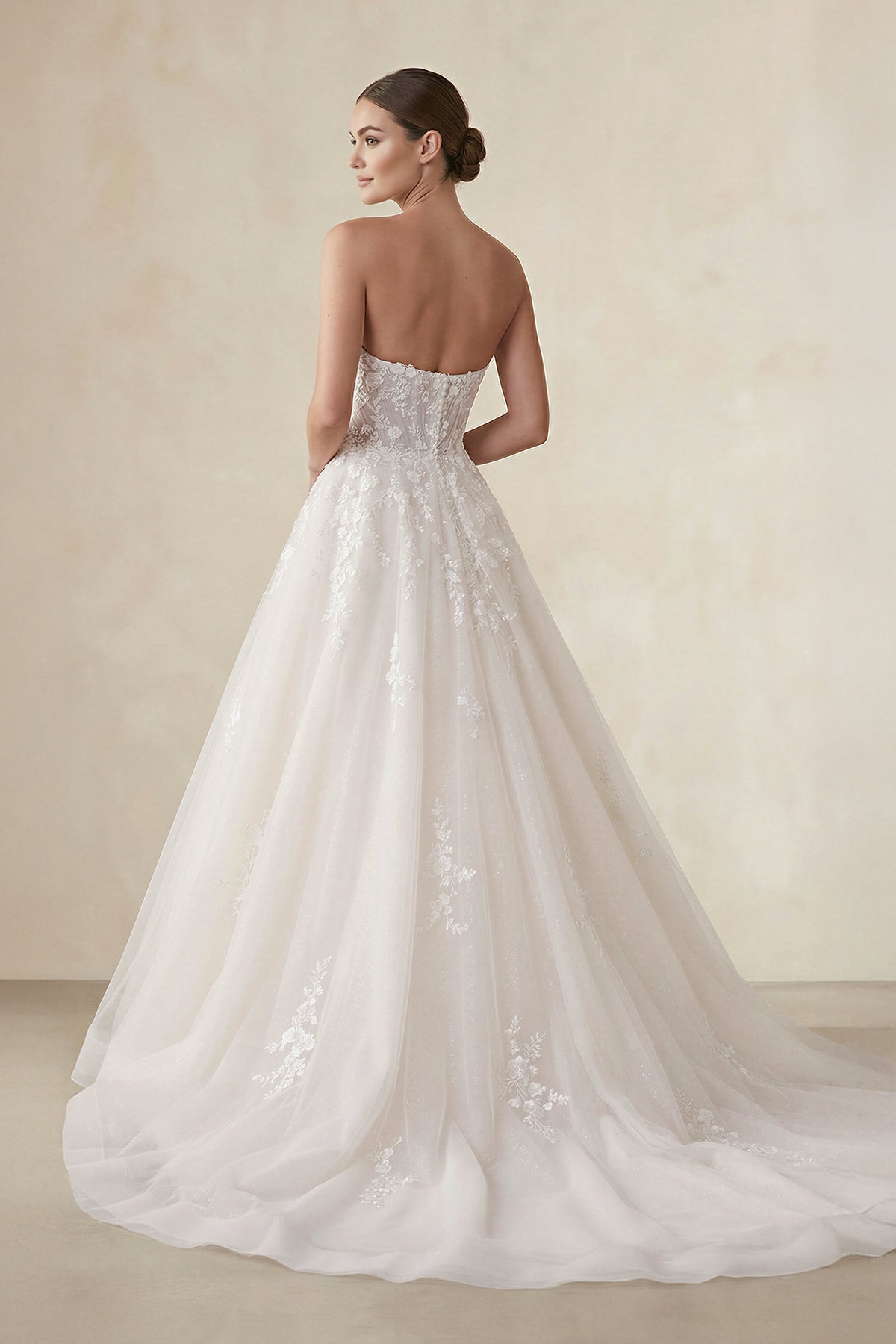 Robe de mariée ivoire longue bustier sans manches en tulle - Harana