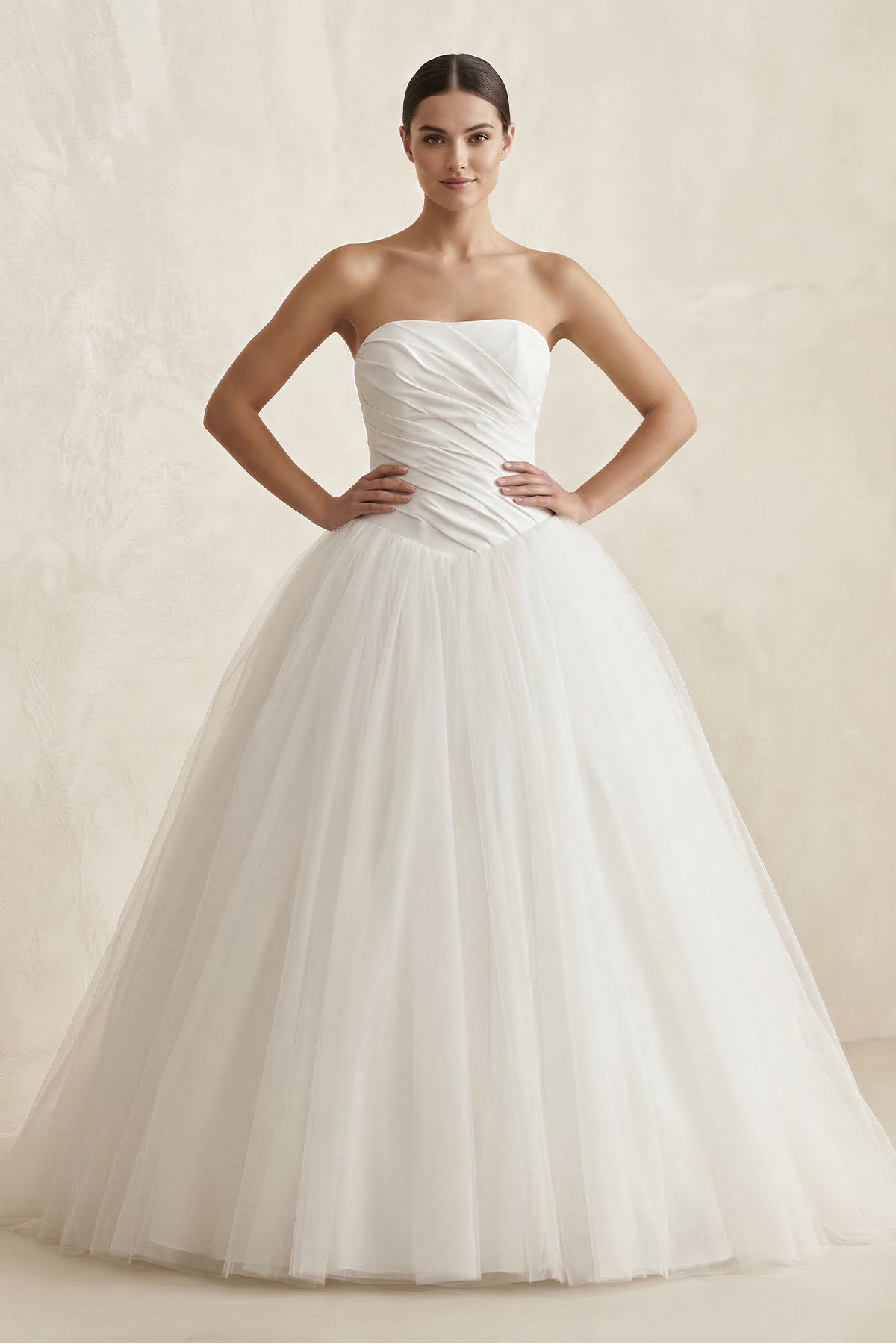 Robe de mariée ivoire trapèze en tulle bustier sans manches - Harana