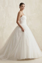 Robe de mariée ivoire trapèze en tulle bustier sans manches - Harana